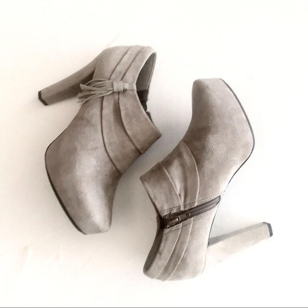 Me Too Brand Booties
